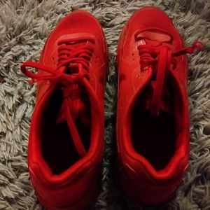2016 red Nike air max